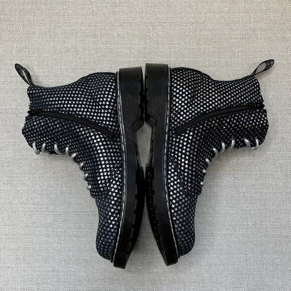 DR. MARTENS 1460 Pascal Silver Star Laced Boot Black Leather EU 37 Women's 6 - Picture 7 of 9